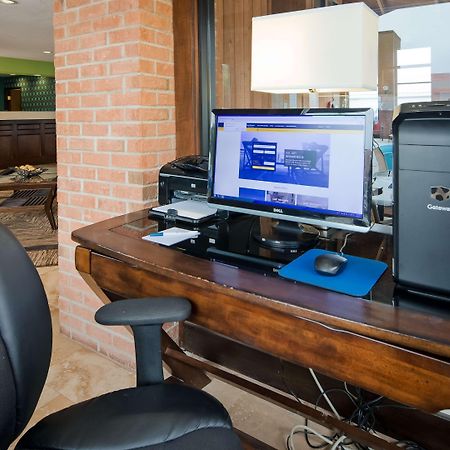 Best Western Norwalk Udogodnienia zdjęcie