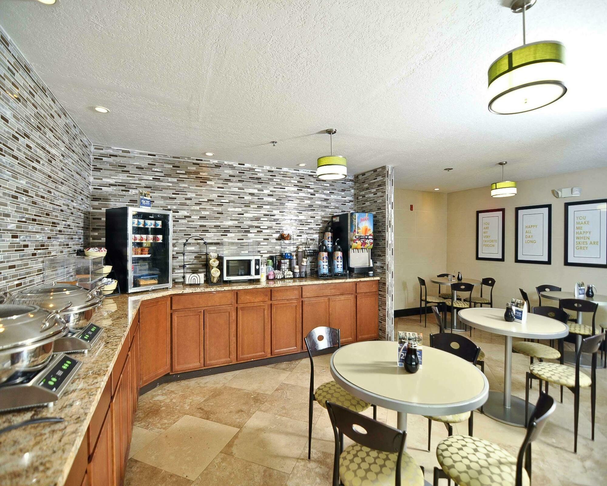 Best Western Norwalk Zewnętrze zdjęcie